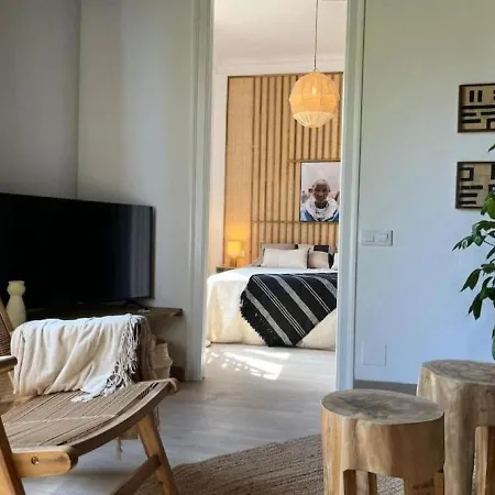 Apartment Bari - 2 Bedroom And Office In Sant Antoni Barcelona